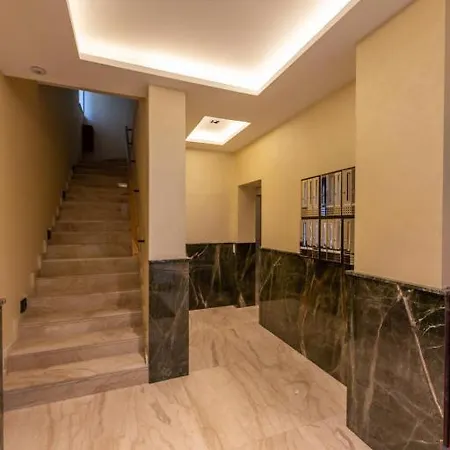 Grand Апартаменты *